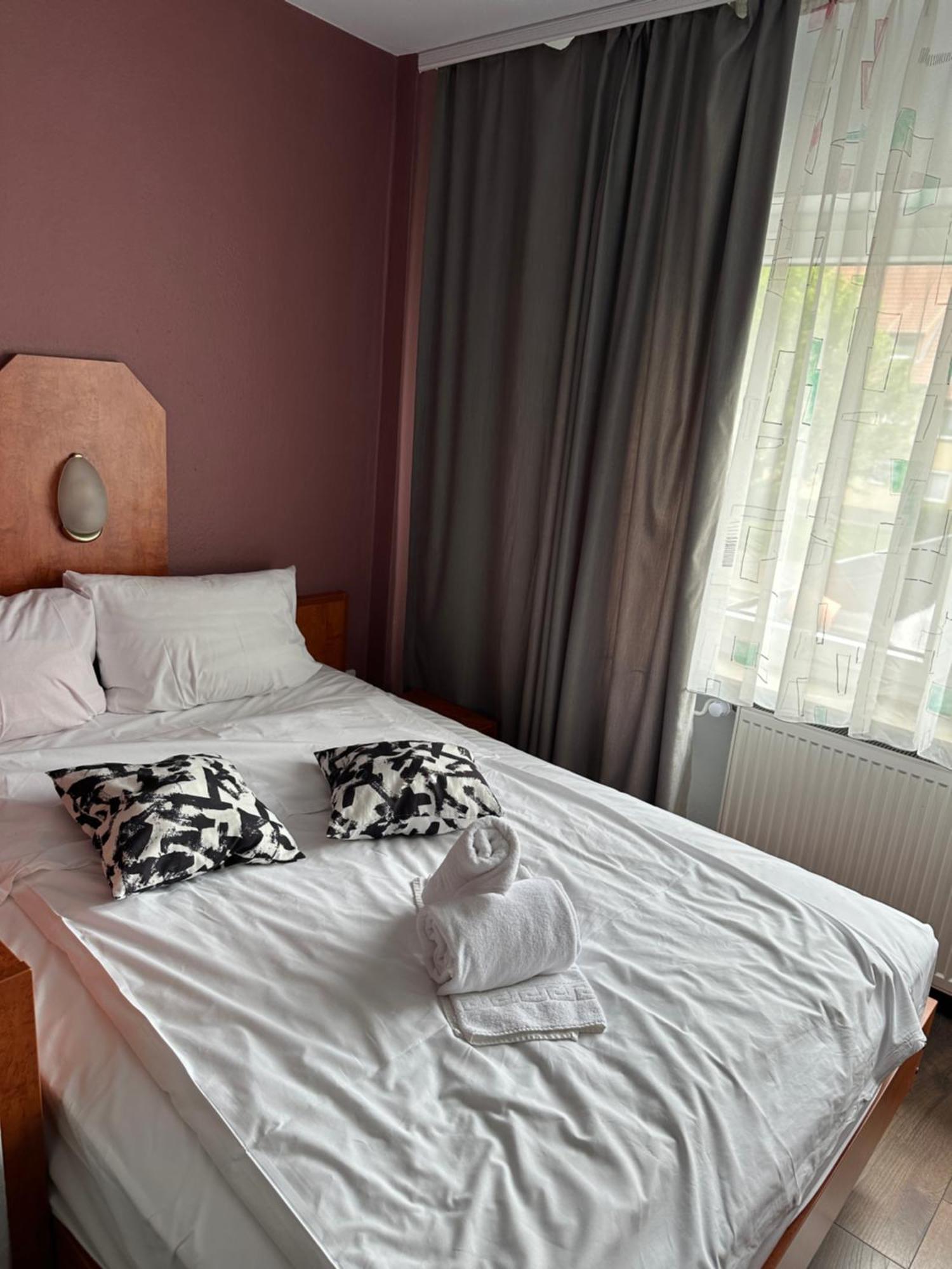 Bone To Hotel Salzgitter Exterior foto